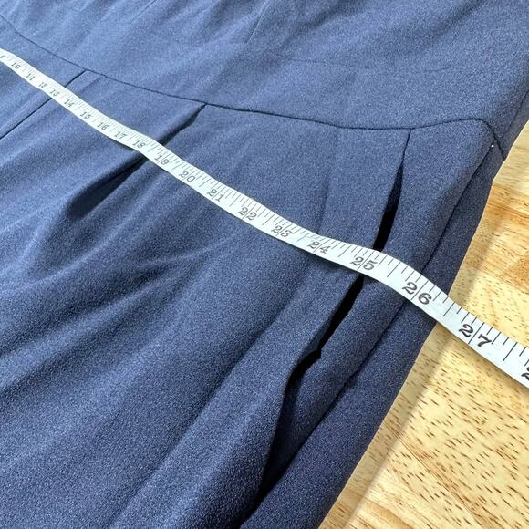 Eliza J NWT Bubble Sleeve Crepe Jumpsuit Navy Size 22W Straight Leg Pleated - Picture 8 of 9